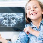 همه چیز در رابطه با دندان اضافه کودکان که باید بدانید